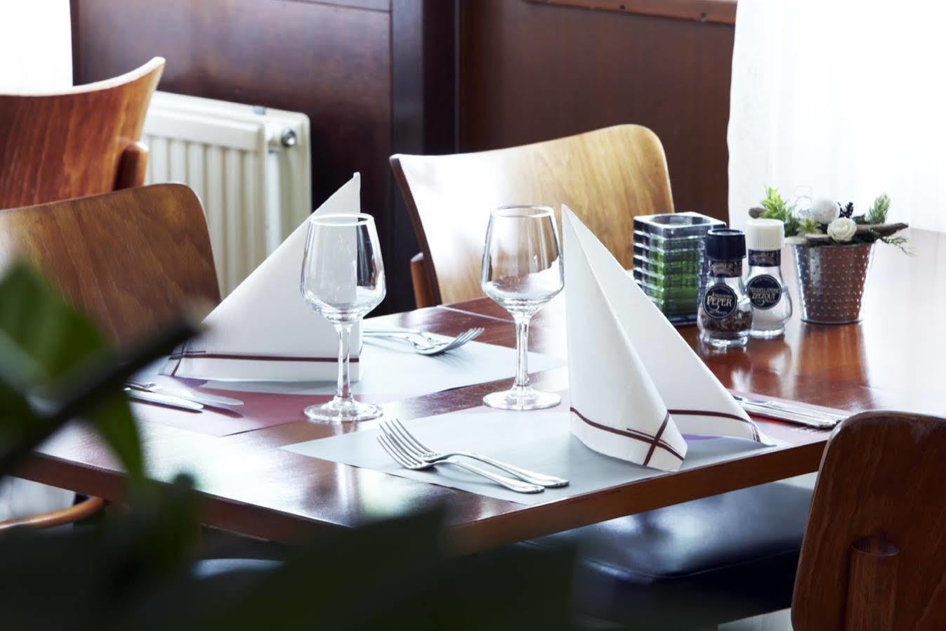 Campanile Hotel & Restaurant Gorinchem Extérieur photo